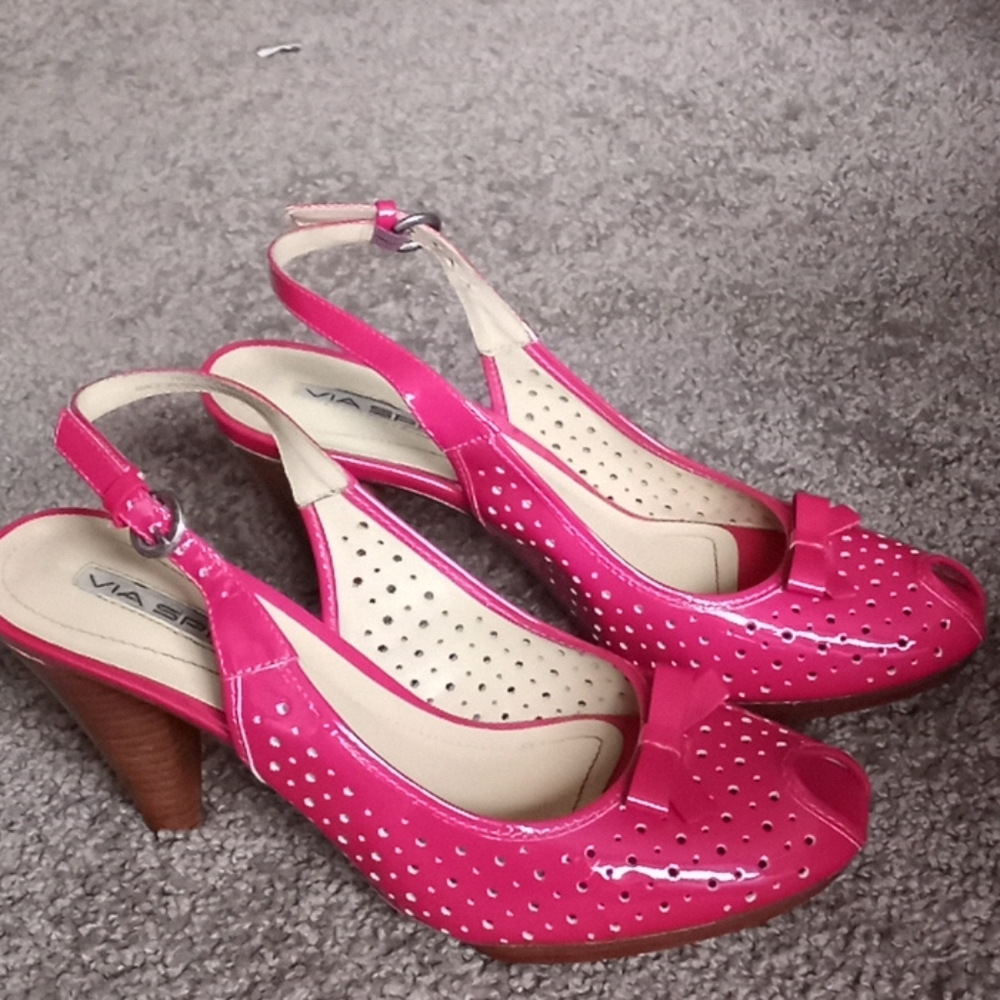 Beautiful, well made- Via Spiga heels